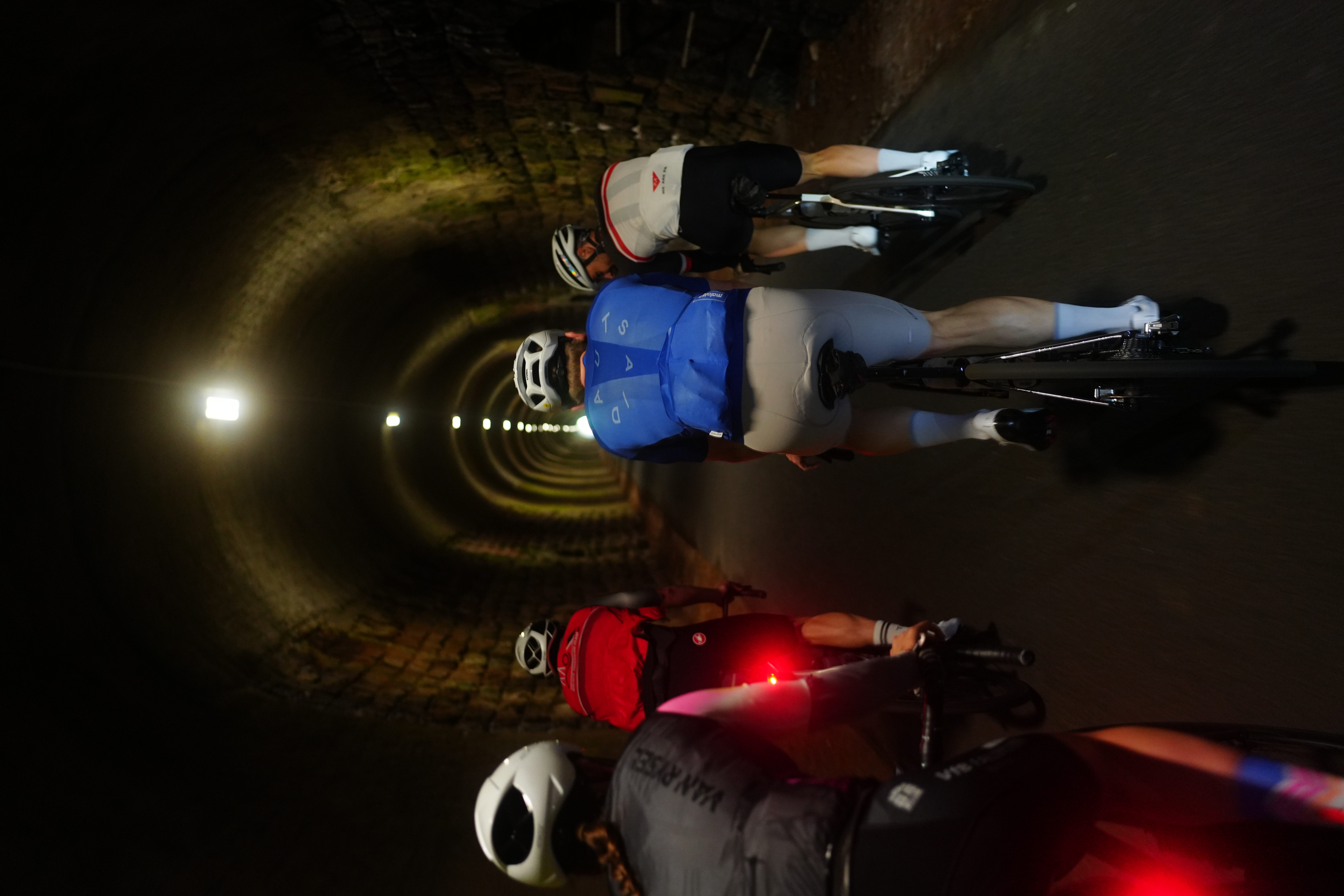 Tunnel